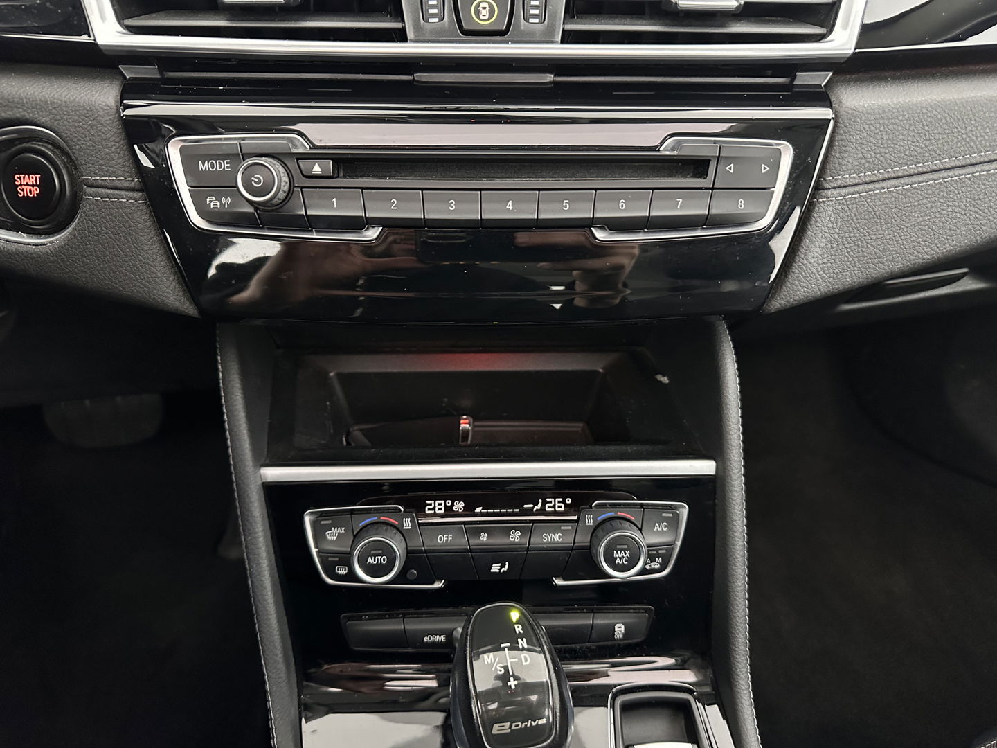 BMW 2 Serie Active Tourer 225xe iPerformance Centennial Executive (INCL.BTW) *PANO | FULL-LED | SPORT-SEATS | NAVI-FULLMAP | KEYLESS | DAB+ | ECC | PDC | CRUISE | 18''ALU*