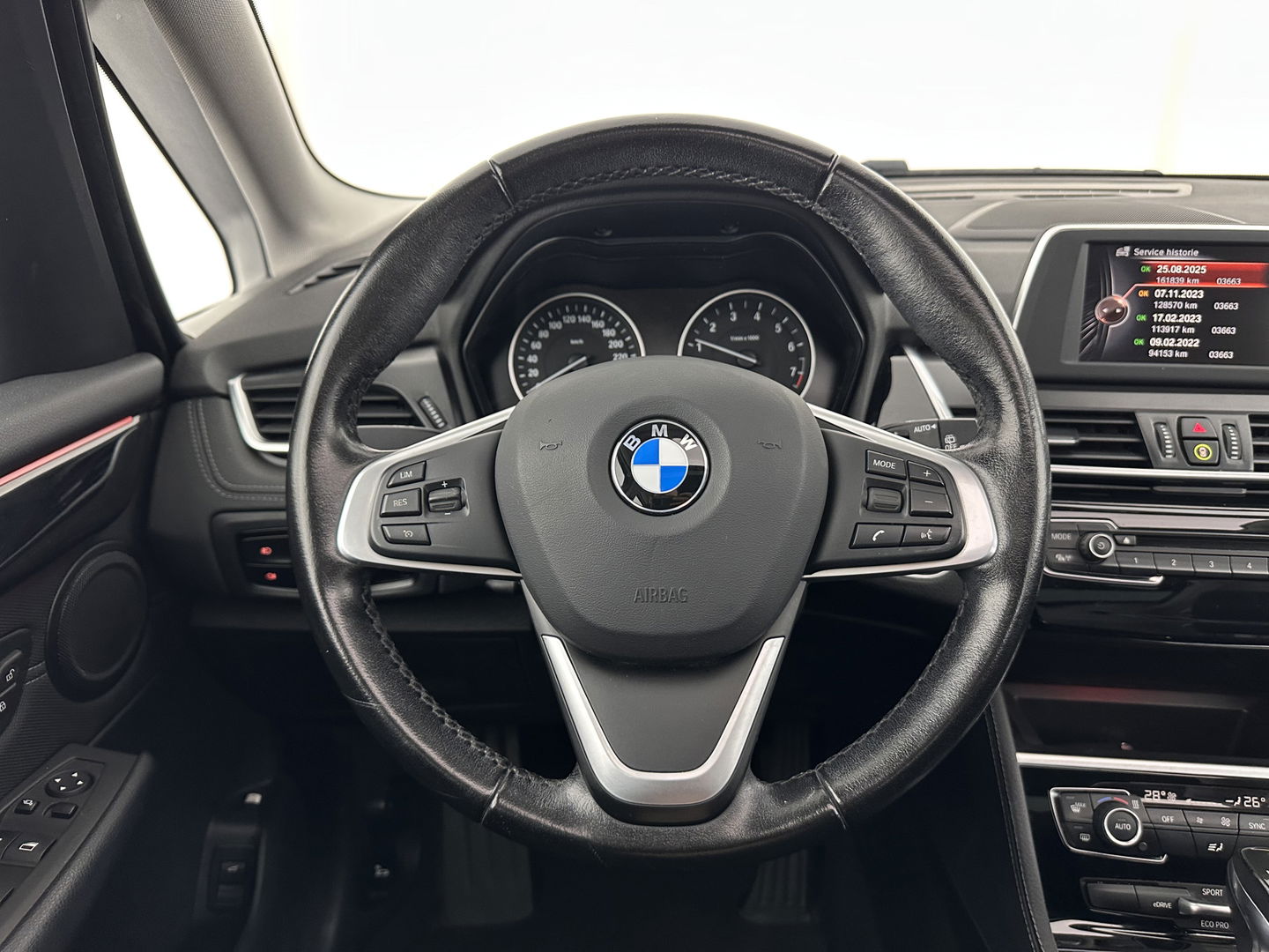 BMW 2 Serie Active Tourer 225xe iPerformance Centennial Executive (INCL.BTW) *PANO | FULL-LED | SPORT-SEATS | NAVI-FULLMAP | KEYLESS | DAB+ | ECC | PDC | CRUISE | 18''ALU*