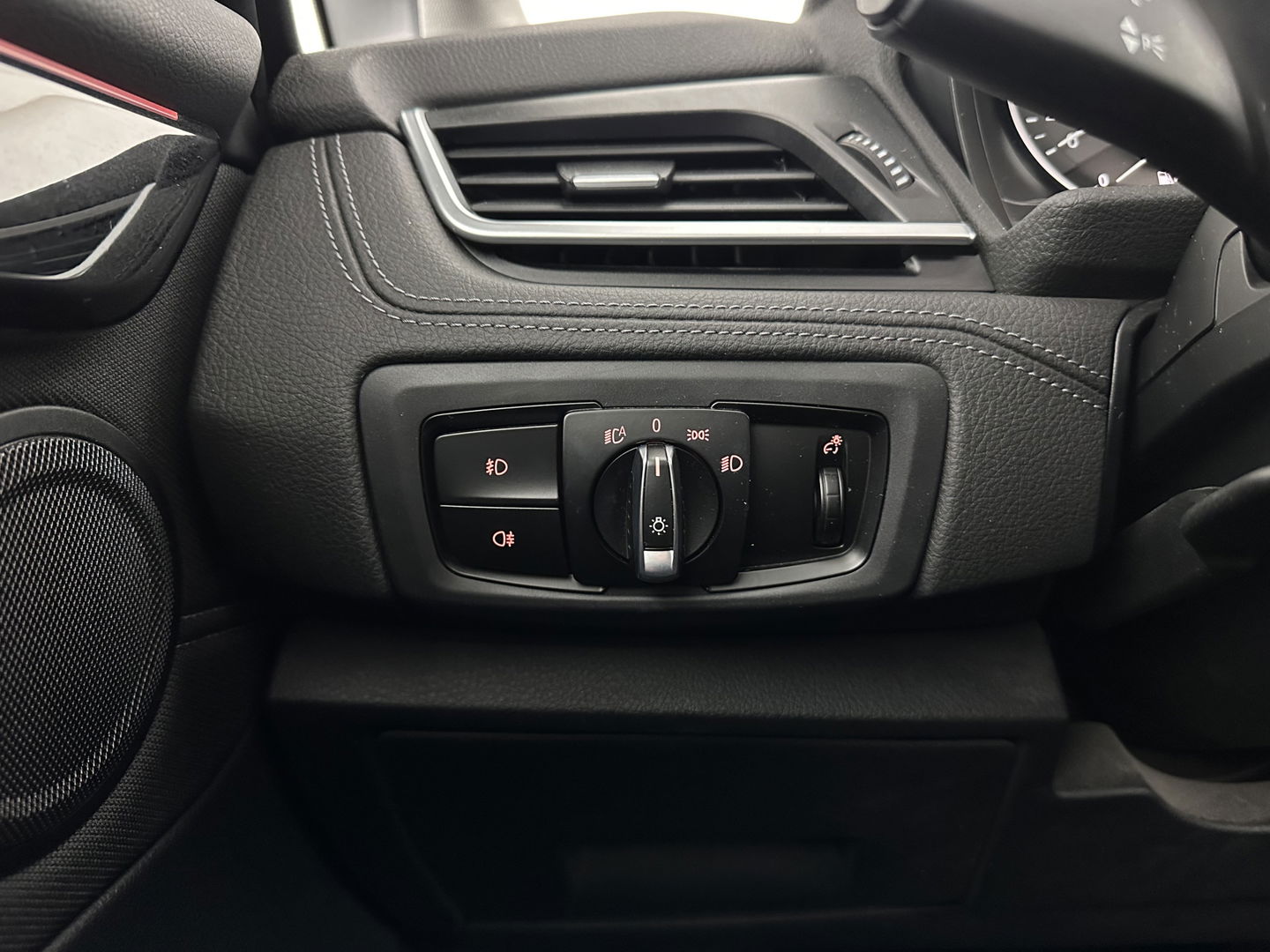 BMW 2 Serie Active Tourer 225xe iPerformance Centennial Executive (INCL.BTW) *PANO | FULL-LED | SPORT-SEATS | NAVI-FULLMAP | KEYLESS | DAB+ | ECC | PDC | CRUISE | 18''ALU*