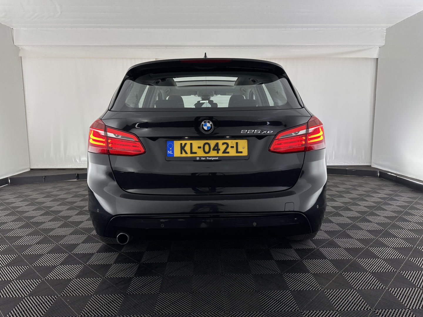 BMW 2 Serie Active Tourer 225xe iPerformance Centennial Executive (INCL.BTW) *PANO | FULL-LED | SPORT-SEATS | NAVI-FULLMAP | KEYLESS | DAB+ | ECC | PDC | CRUISE | 18''ALU*