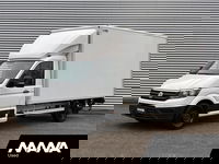 Volkswagen Crafter - 2.0TDI 177PK Bakwagen Laadklep 750kg Lat om Lat Trekhaak Zijdeur Lederen bekleding Airco