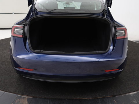 Tesla Model 3 Long Range RWD 75 kWh | SOH 91,8% | Panoramadak | Autopilot | Leder | Stoelverwarming | 360 Camera | Keyless | Full LED | Navigatie