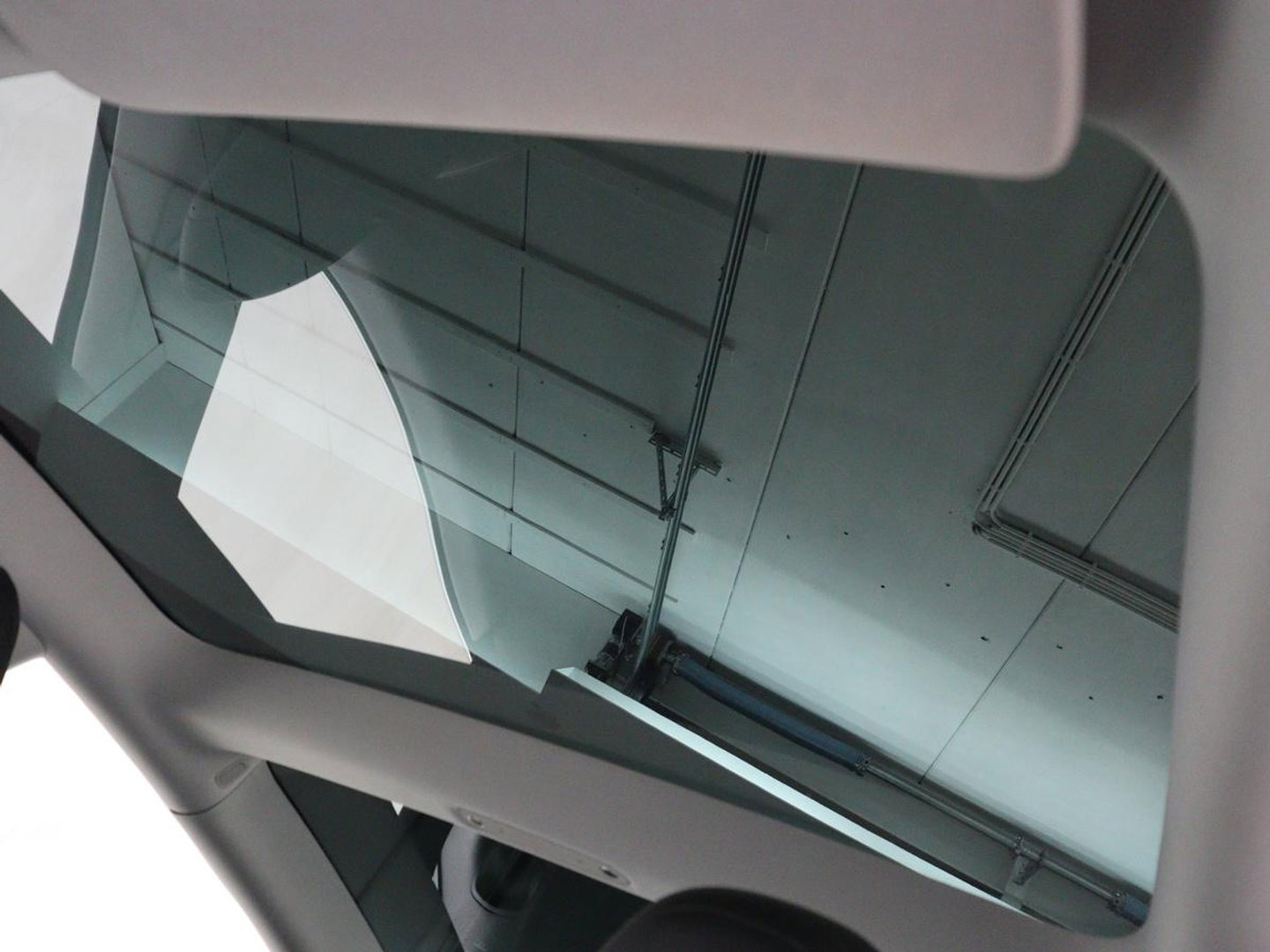 Tesla Model 3 Long Range RWD 75 kWh | SOH 91,8% | Panoramadak | Autopilot | Leder | Stoelverwarming | 360 Camera | Keyless | Full LED | Navigatie