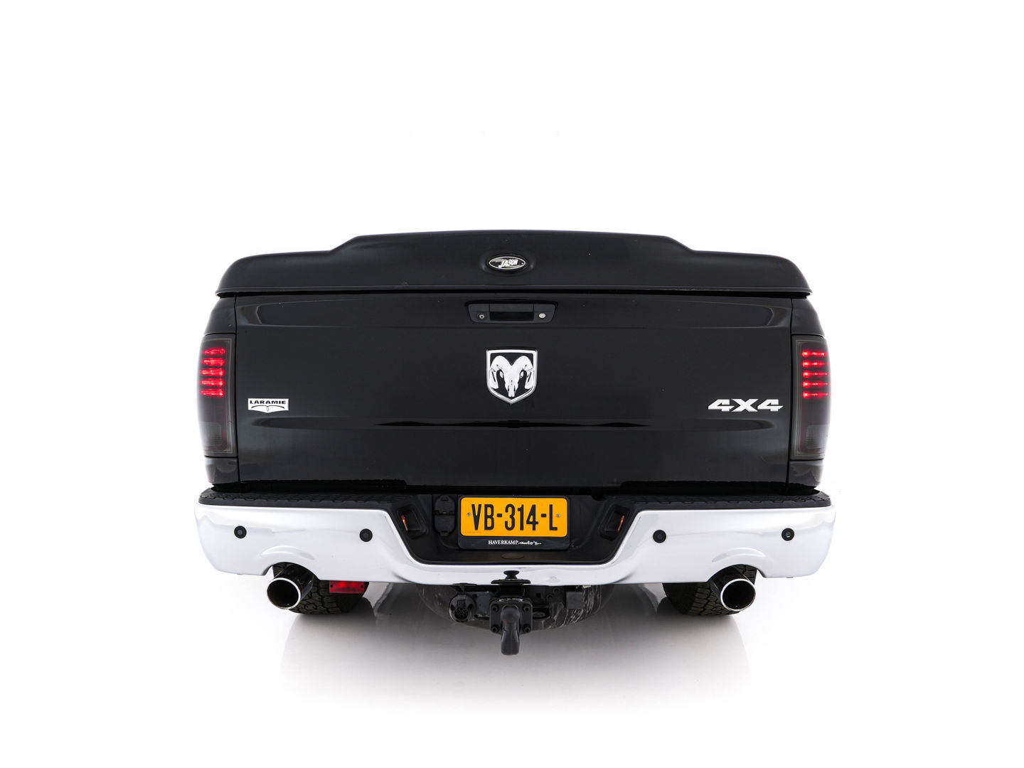 Dodge Ram 1500 5.7 V8 4x4 Quad Cab 6'4 [ 5-Pers. ] Aut. *PANO | FULL-LEATHER | XENON | ALPINE-SOUNDSYSTEM | DAB+ | NAVI-FULLMAP | KEYLESS | CAMERA | HEATED-COMFORTSEATS | ECC | PDC | CRUISE | TOWBAR | 20''ALU*