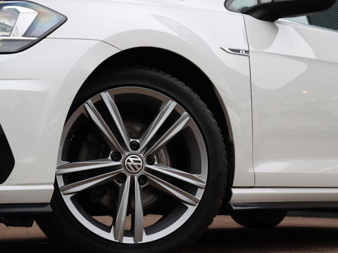 Volkswagen Golf Variant 1.0 TSI Highline Business R-LINE