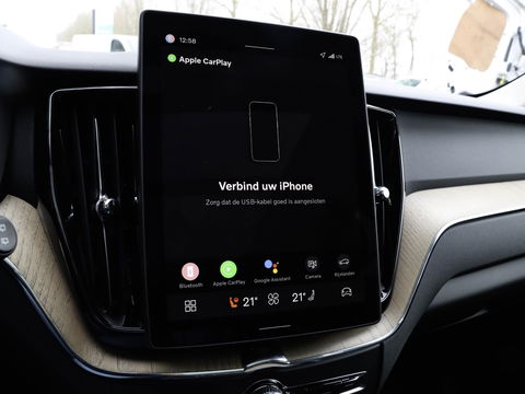 Volvo XC60 T6 AWD Plus Dark MY26 | Pano HeadUp Trekhaak 20'' Harman Kardon