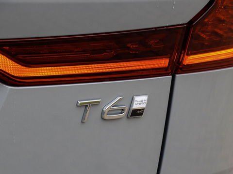 Volvo XC60 T6 AWD Plus Dark MY26 | Pano HeadUp Trekhaak 20'' Harman Kardon