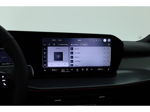 Audi Q3 Sportback 1.5 e-hybrid S edition 272pk | Facelift | Pano | Shadow Look Pro | Tech Pack Plus | Matrix LED | Elek. Trekhaak | 20'' |