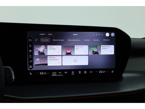 Audi Q3 Sportback 1.5 e-hybrid S edition 272pk | Facelift | Pano | Shadow Look Pro | Tech Pack Plus | Matrix LED | Elek. Trekhaak | 20'' |