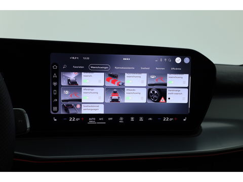 Audi Q3 Sportback 1.5 e-hybrid S edition 272pk | Facelift | Pano | Shadow Look Pro | Tech Pack Plus | Matrix LED | Elek. Trekhaak | 20'' |