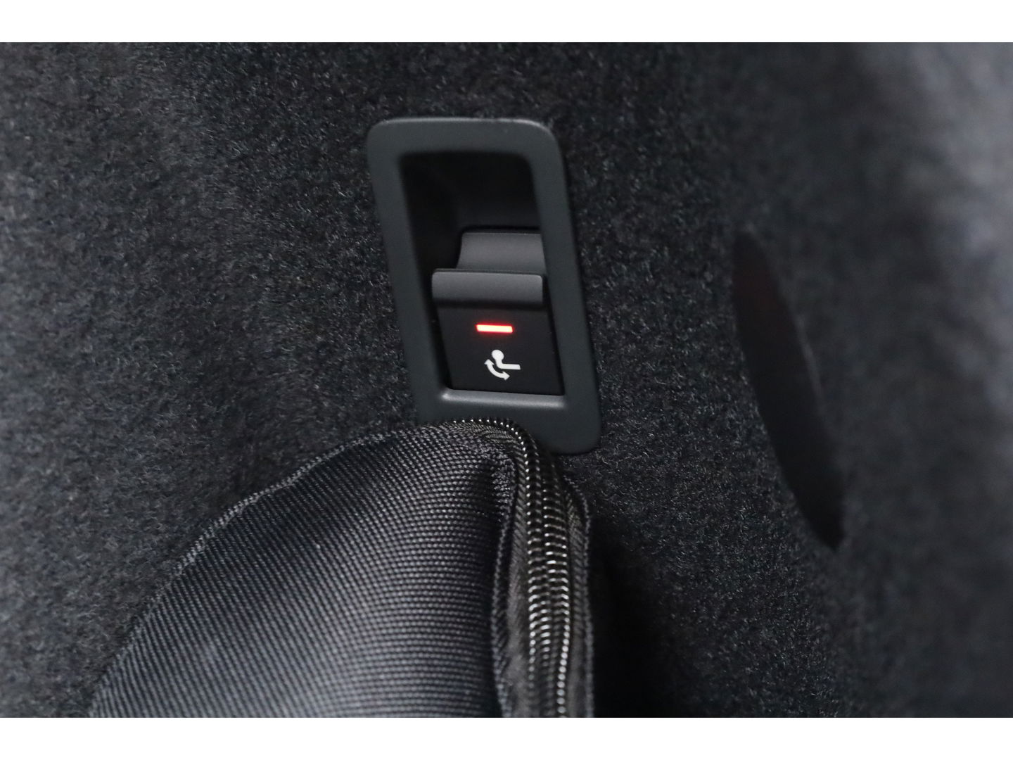 Audi Q3 Sportback 1.5 e-hybrid S edition 272pk | Facelift | Pano | Shadow Look Pro | Tech Pack Plus | Matrix LED | Elek. Trekhaak | 20'' |