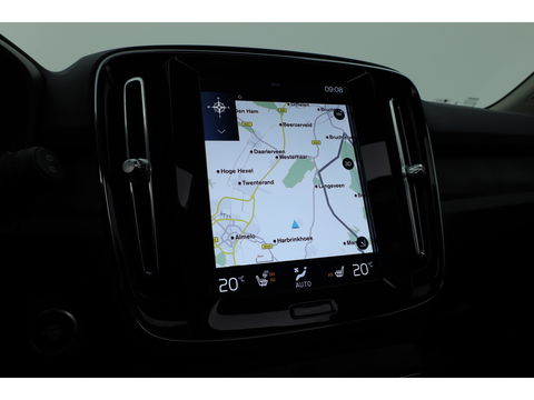 Volvo XC40 1.5 T5 Plug-in hybrid Ultimate Dark | SOH 95.6% | Pano | Adapt. Cruise | Stoel- stuurverw. | Harman Kardon | Keyless | Leder