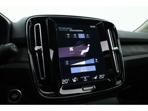 Volvo XC40 1.5 T5 Plug-in hybrid Ultimate Dark | SOH 95.6% | Pano | Adapt. Cruise | Stoel- stuurverw. | Harman Kardon | Keyless | Leder