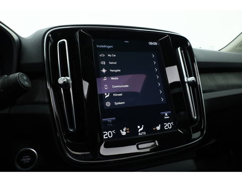 Volvo XC40 1.5 T5 Plug-in hybrid Ultimate Dark | SOH 95.6% | Pano | Adapt. Cruise | Stoel- stuurverw. | Harman Kardon | Keyless | Leder