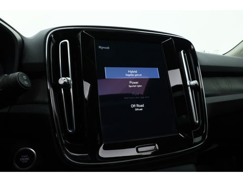 Volvo XC40 1.5 T5 Plug-in hybrid Ultimate Dark | SOH 95.6% | Pano | Adapt. Cruise | Stoel- stuurverw. | Harman Kardon | Keyless | Leder