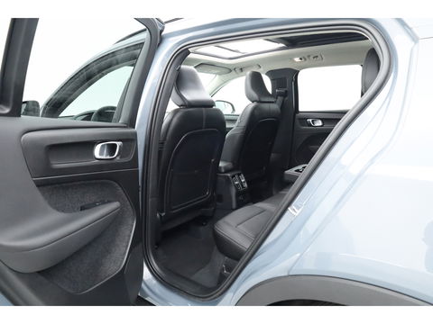 Volvo XC40 1.5 T5 Plug-in hybrid Ultimate Dark | SOH 95.6% | Pano | Adapt. Cruise | Stoel- stuurverw. | Harman Kardon | Keyless | Leder