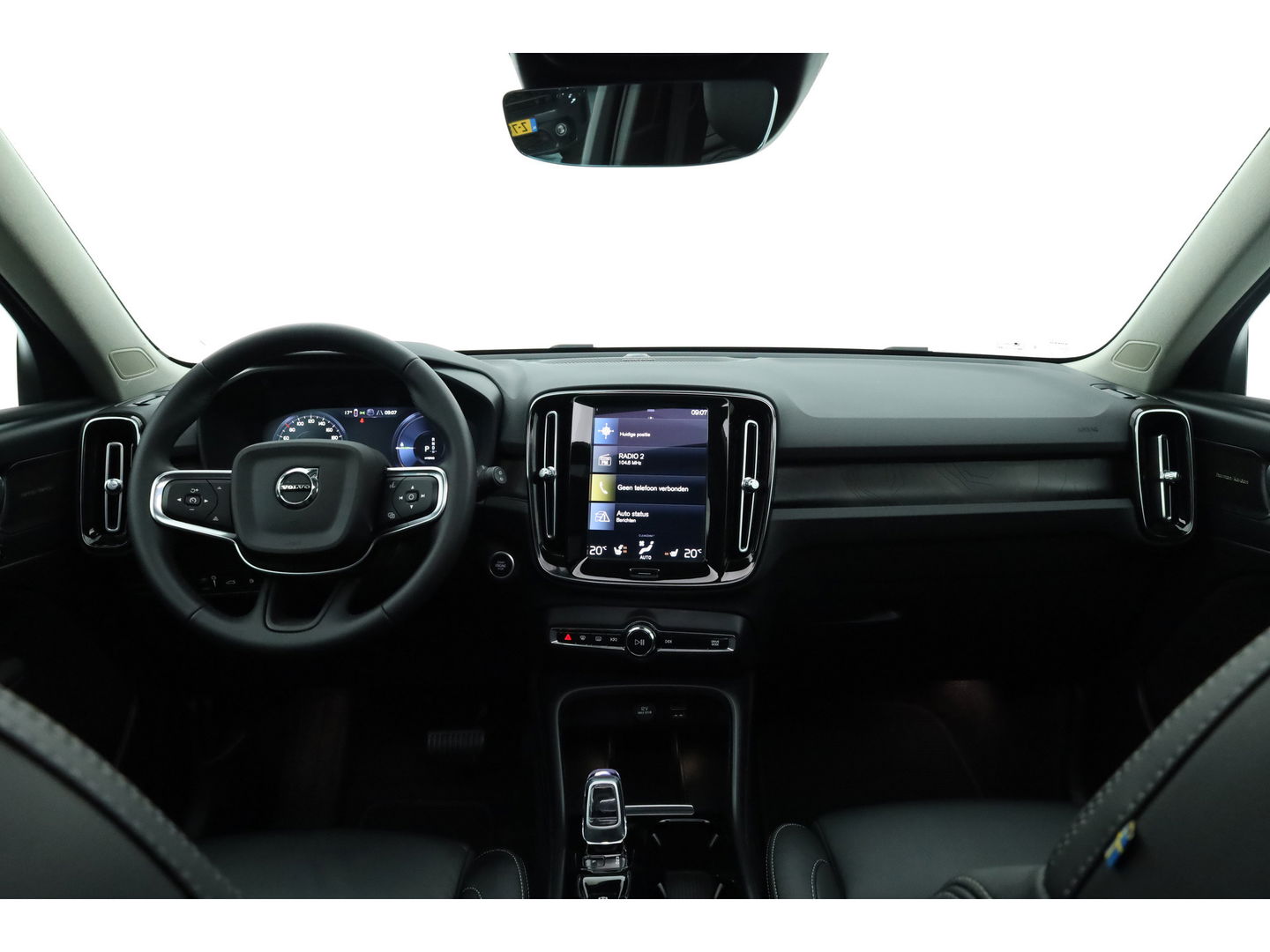 Volvo XC40 1.5 T5 Plug-in hybrid Ultimate Dark | SOH 95.6% | Pano | Adapt. Cruise | Stoel- stuurverw. | Harman Kardon | Keyless | Leder