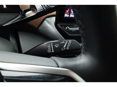 Volkswagen ID.4 Pro 77 kWh | SOH 95.5% | Pano | IQ. Light | Adapt. Cruise | Stoel- Stuurverw. | Keyless | Memory | Massage | HUD