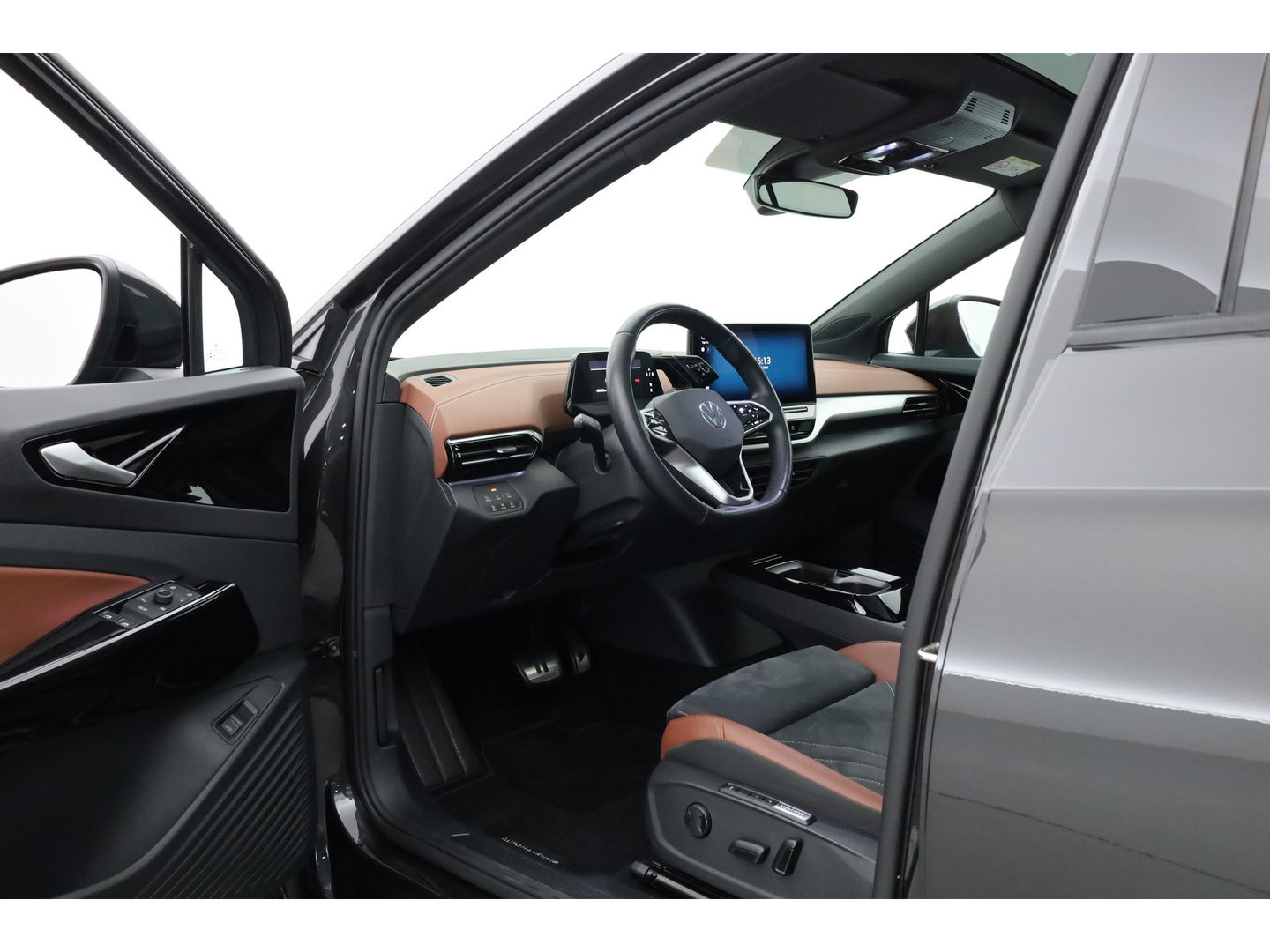 Volkswagen ID.4 Pro 77 kWh | SOH 95.5% | Pano | IQ. Light | Adapt. Cruise | Stoel- Stuurverw. | Keyless | Memory | Massage | HUD