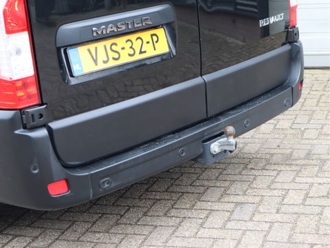 Renault Master 2.3 dCi 136pk Euro 6 L1H1 Imperiaal - Trekhaak - Camera - Navi