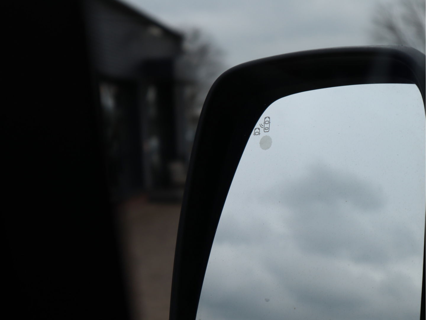 Renault Master 2.3 dCi 136pk Euro 6 L1H1 Imperiaal - Trekhaak - Camera - Navi