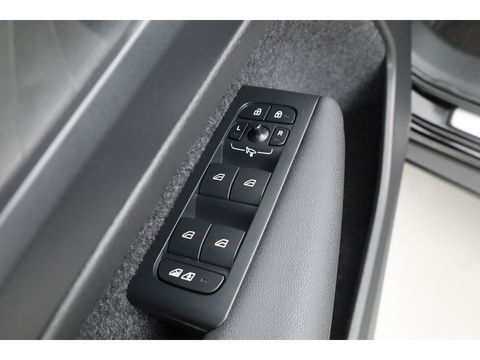 Volvo XC40 1.5 T4 Plug-in hybrid Plus Bright |SOH 96.9%| Pano | Leder | Harman Kardon | Memory | Dig. Cockpit | Cruise Control | Keyless