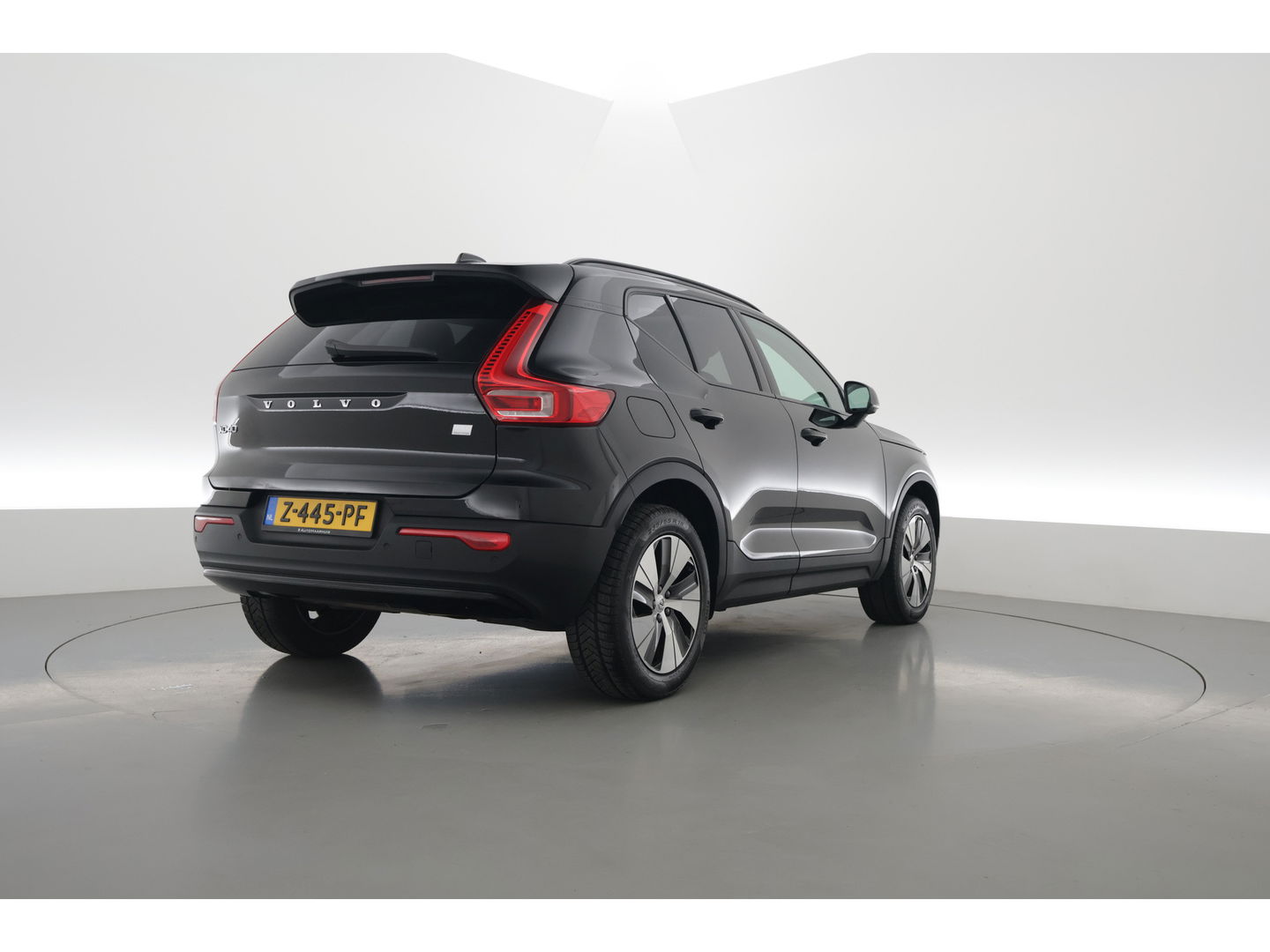Volvo XC40 1.5 T4 Plug-in hybrid Plus Bright |SOH 96.9%| Pano | Leder | Harman Kardon | Memory | Dig. Cockpit | Cruise Control | Keyless