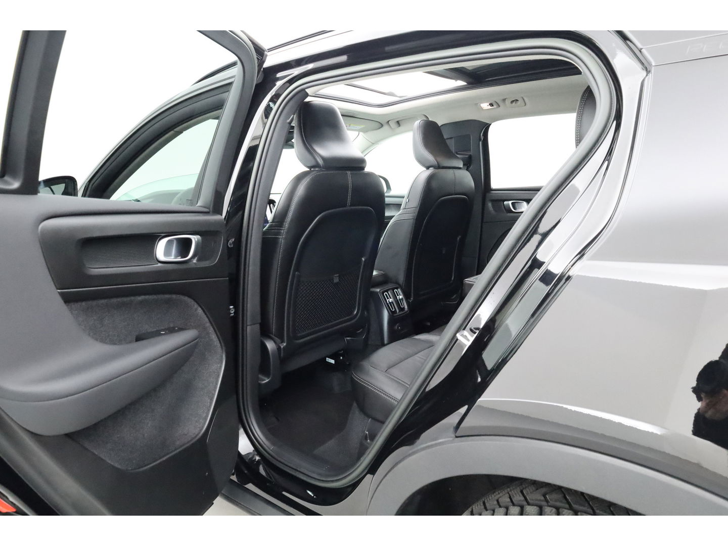 Volvo XC40 1.5 T4 Plug-in hybrid Plus Bright |SOH 96.9%| Pano | Leder | Harman Kardon | Memory | Dig. Cockpit | Cruise Control | Keyless