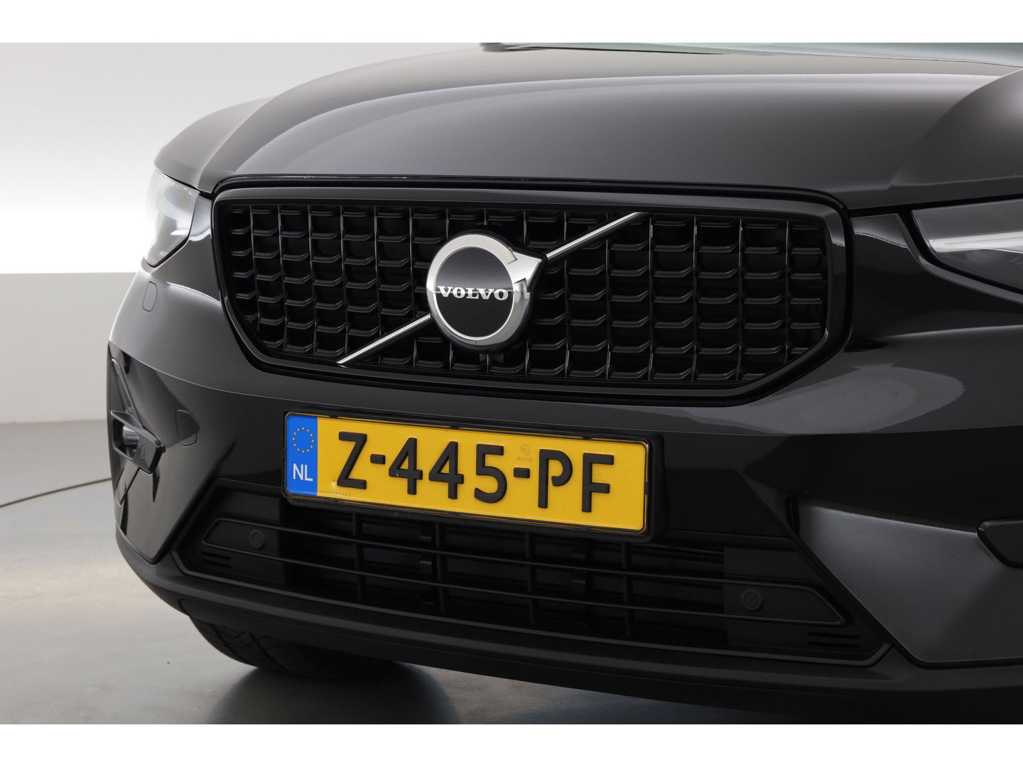 Volvo XC40 1.5 T4 Plug-in hybrid Plus Bright |SOH 96.9%| Pano | Leder | Harman Kardon | Memory | Dig. Cockpit | Cruise Control | Keyless