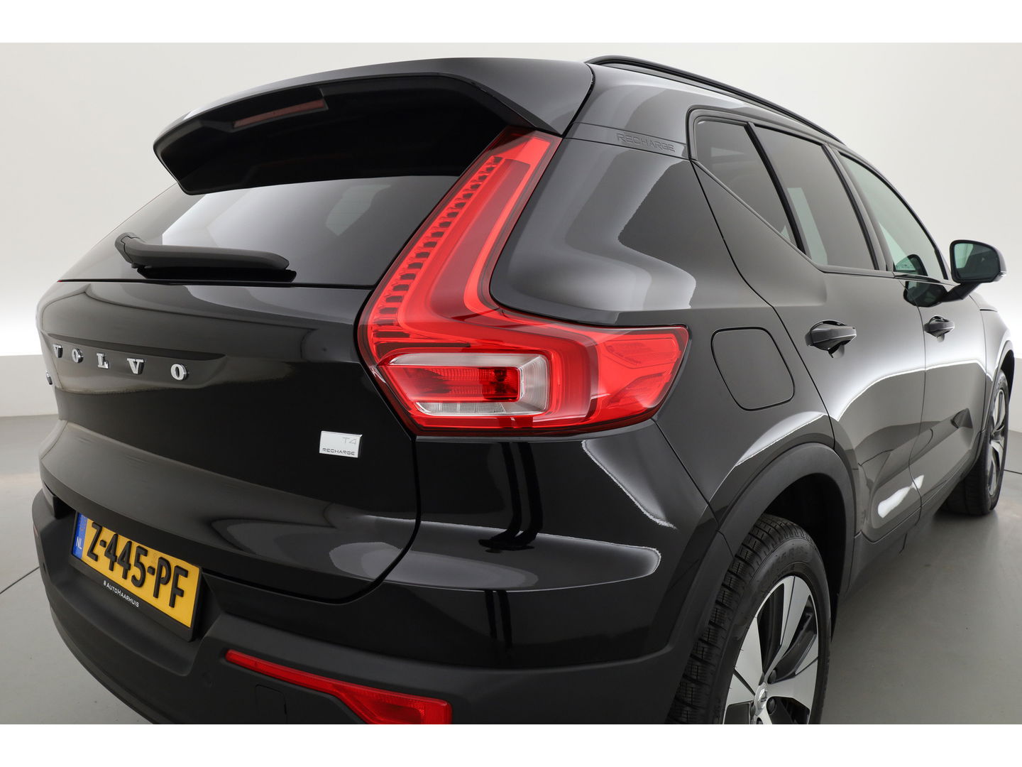 Volvo XC40 1.5 T4 Plug-in hybrid Plus Bright |SOH 96.9%| Pano | Leder | Harman Kardon | Memory | Dig. Cockpit | Cruise Control | Keyless