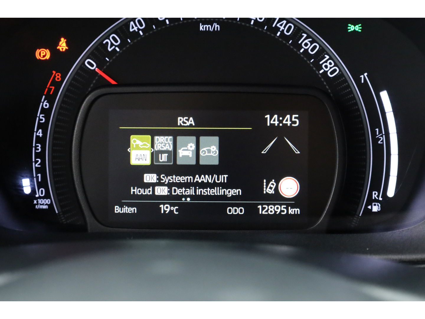 Toyota Aygo X 1.0 VVT-i MT Envy | Adapt. Cruise | Keyless | Apple CarPlay & Android Auto | Camera+PDC | Stoelverw. | DAB