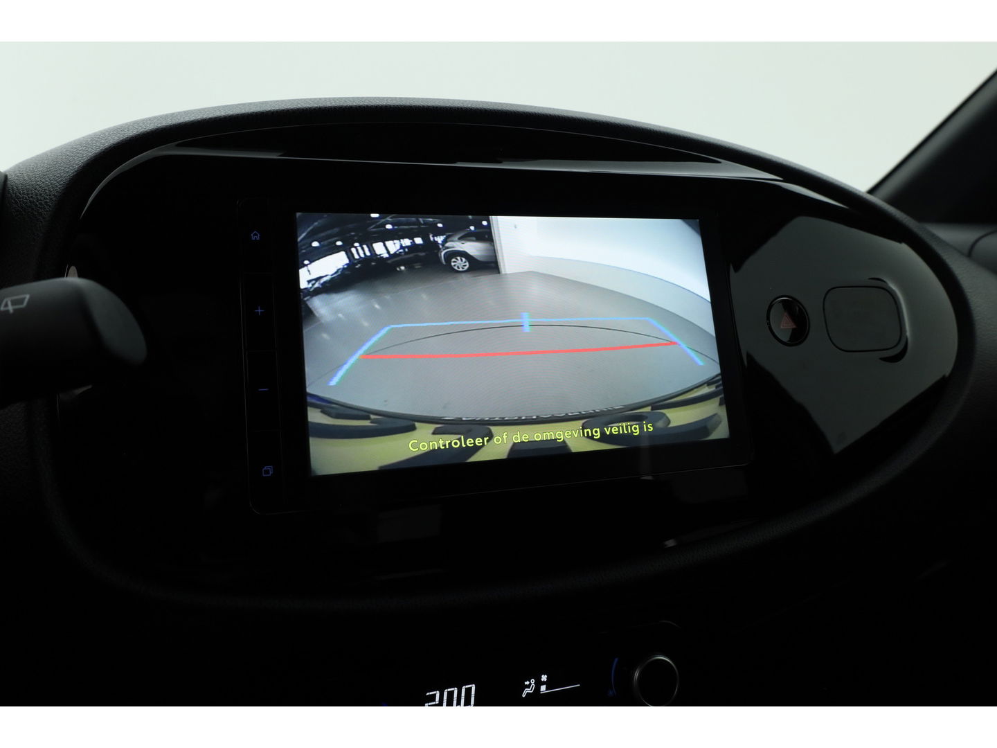 Toyota Aygo X 1.0 VVT-i MT Envy | Adapt. Cruise | Keyless | Apple CarPlay & Android Auto | Camera+PDC | Stoelverw. | DAB