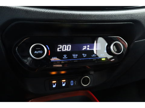 Toyota Aygo X 1.0 VVT-i MT Envy | Adapt. Cruise | Keyless | Apple CarPlay & Android Auto | Camera+PDC | Stoelverw. | DAB