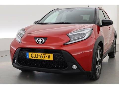 Toyota Aygo X 1.0 VVT-i MT Envy | Adapt. Cruise | Keyless | Apple CarPlay & Android Auto | Camera+PDC | Stoelverw. | DAB