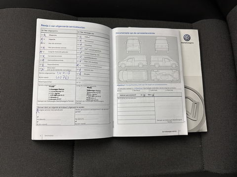 Volkswagen Transporter 2.0 TDI L1H2 Comfortline *NAVI-FULLMAP | AIRCO | CRUISE | CAMERA | INVENTER | DAB | PARKINGHEATER | COMFORTSEATS | PDC | TOWBAR*