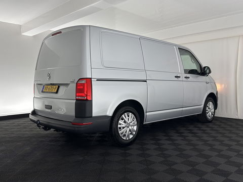 Volkswagen Transporter 2.0 TDI L1H2 Comfortline *NAVI-FULLMAP | AIRCO | CRUISE | CAMERA | INVENTER | DAB | PARKINGHEATER | COMFORTSEATS | PDC | TOWBAR*
