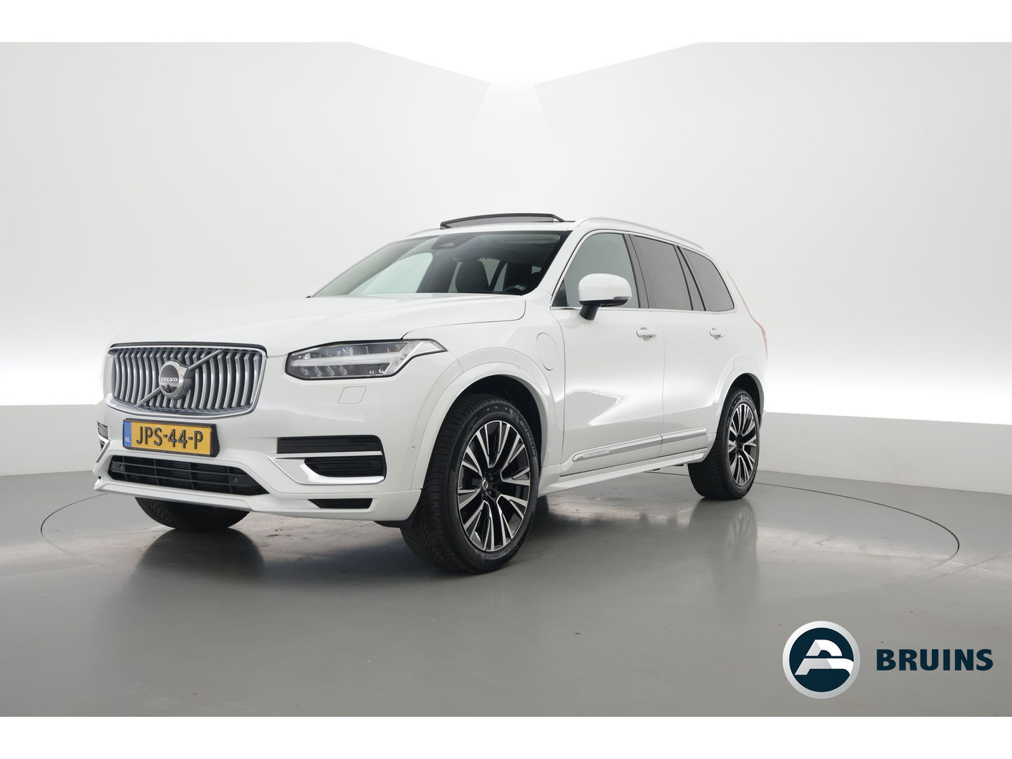 Volvo XC90 2.0 T8 Recharge AWD Ultimate Bright | Trekhaak | Head-up | 360 cam | Pano | ACC | H&K audio | Mem stoelen |