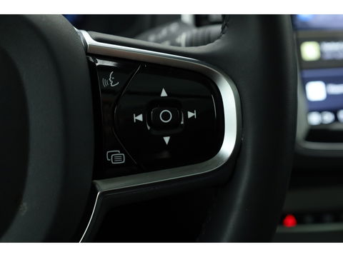 Volvo XC90 2.0 T8 Recharge AWD Ultimate Bright | Trekhaak | Head-up | 360 cam | Pano | ACC | H&K audio | Mem stoelen |