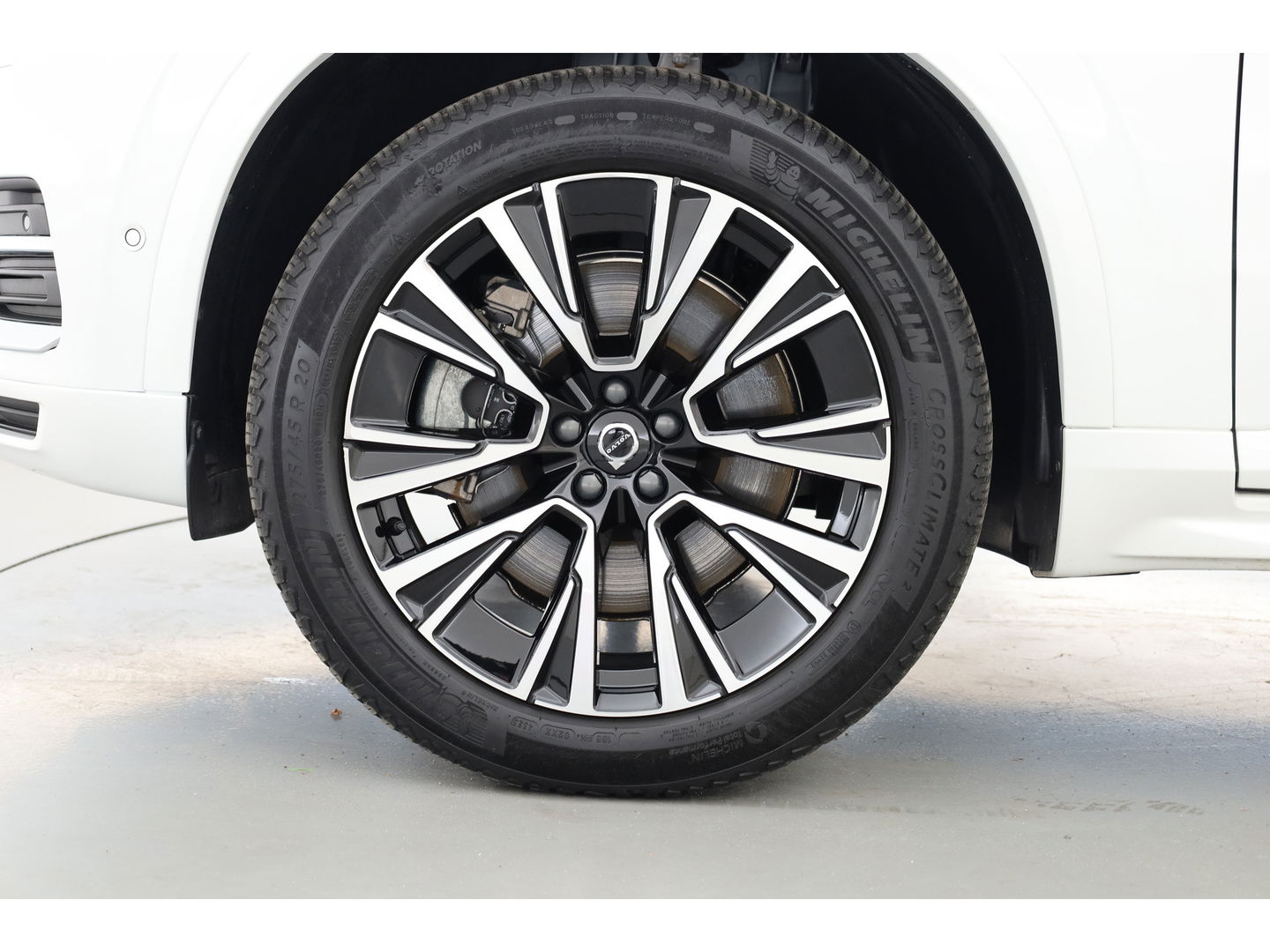 Volvo XC90 2.0 T8 Recharge AWD Ultimate Bright | Trekhaak | Head-up | 360 cam | Pano | ACC | H&K audio | Mem stoelen |