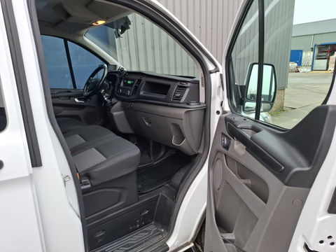 Ford Transit Custom 340 2.0 TDCI L1H2 Limited AIRCO / CRUISE CONTROLE / EURO 6 / TREKHAAK / L1H1
