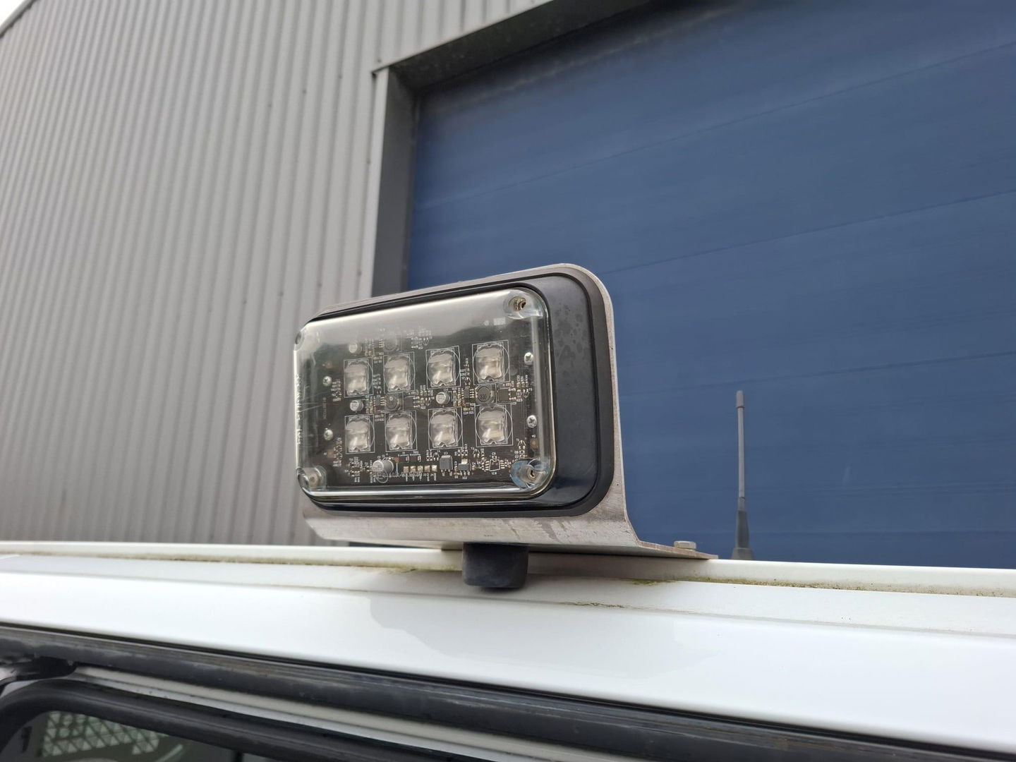 Ford Transit Custom 340 2.0 TDCI L1H2 Limited AIRCO / CRUISE CONTROLE / EURO 6 / TREKHAAK / L1H1