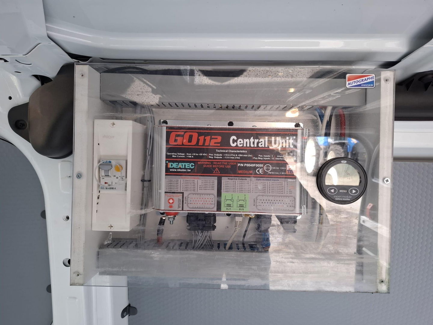 Ford Transit Custom 340 2.0 TDCI L1H2 Limited AIRCO / CRUISE CONTROLE / EURO 6 / TREKHAAK / L1H1