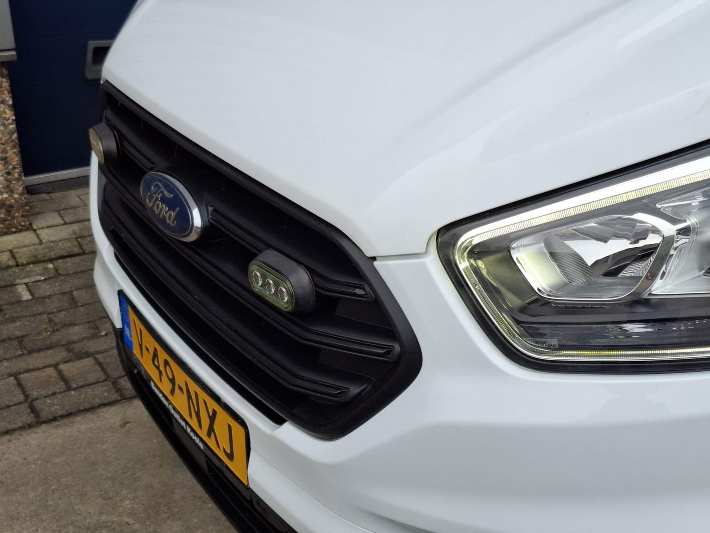 Ford Transit Custom 340 2.0 TDCI L1H2 Limited AIRCO / CRUISE CONTROLE / EURO 6 / TREKHAAK / L1H1