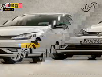 Volkswagen Golf - 1.5 TSI Sportline (APPLE CARPLAY, 4 CILINDER, GROOT NAVI, CLIMATE, SPORTSTOELEN, GETINT GLAS, PARKEERSENSOREN, LM VELGEN, NIEUWE APK, NIEUWSTAAT)