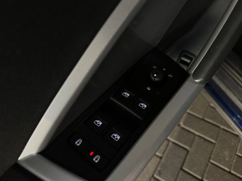 Audi Q3 45 TFSI e S edition Sfeer|ACC|Lane Assist|Dodehoek