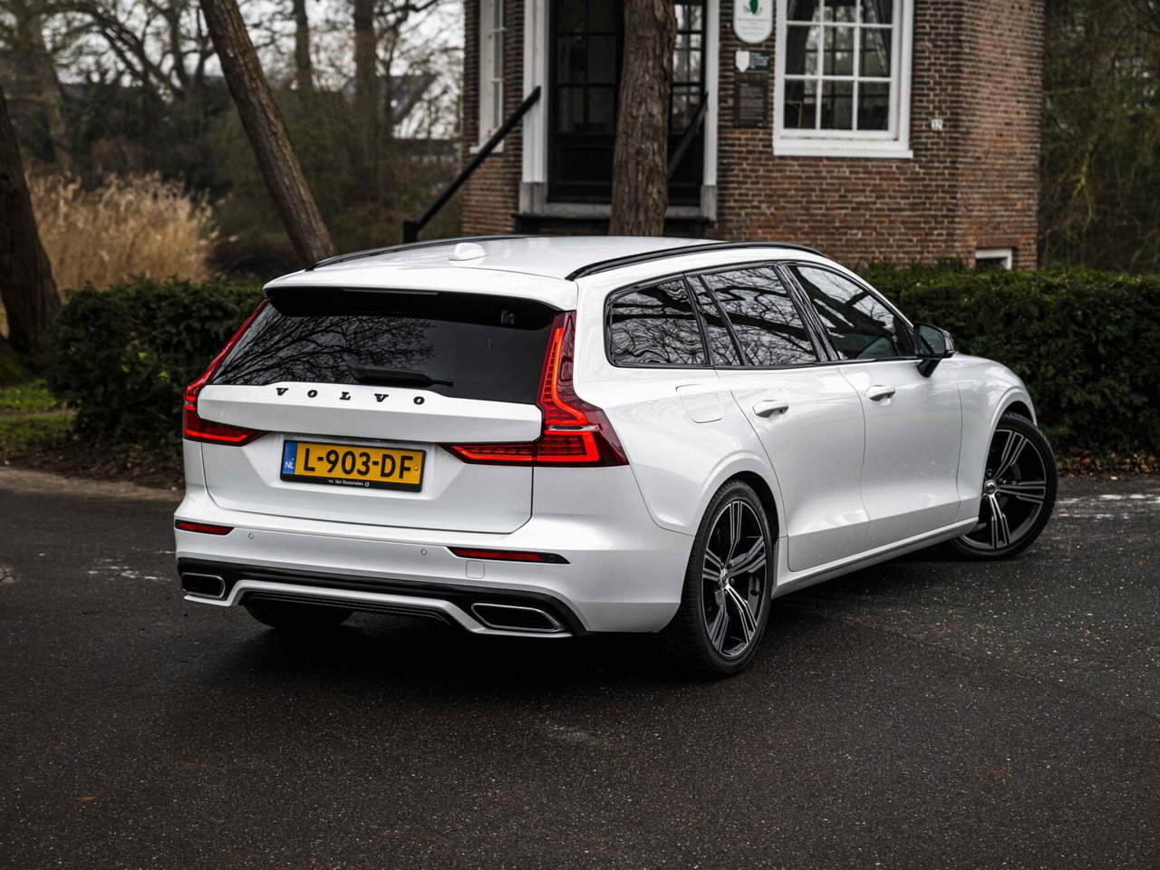 Volvo V60