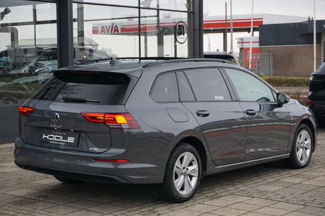 Volkswagen Golf - Variant 1.0 eTSI Life | PANO | H&K