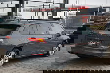 Volkswagen Golf - Variant 1.0 eTSI Life | PANO | H&K