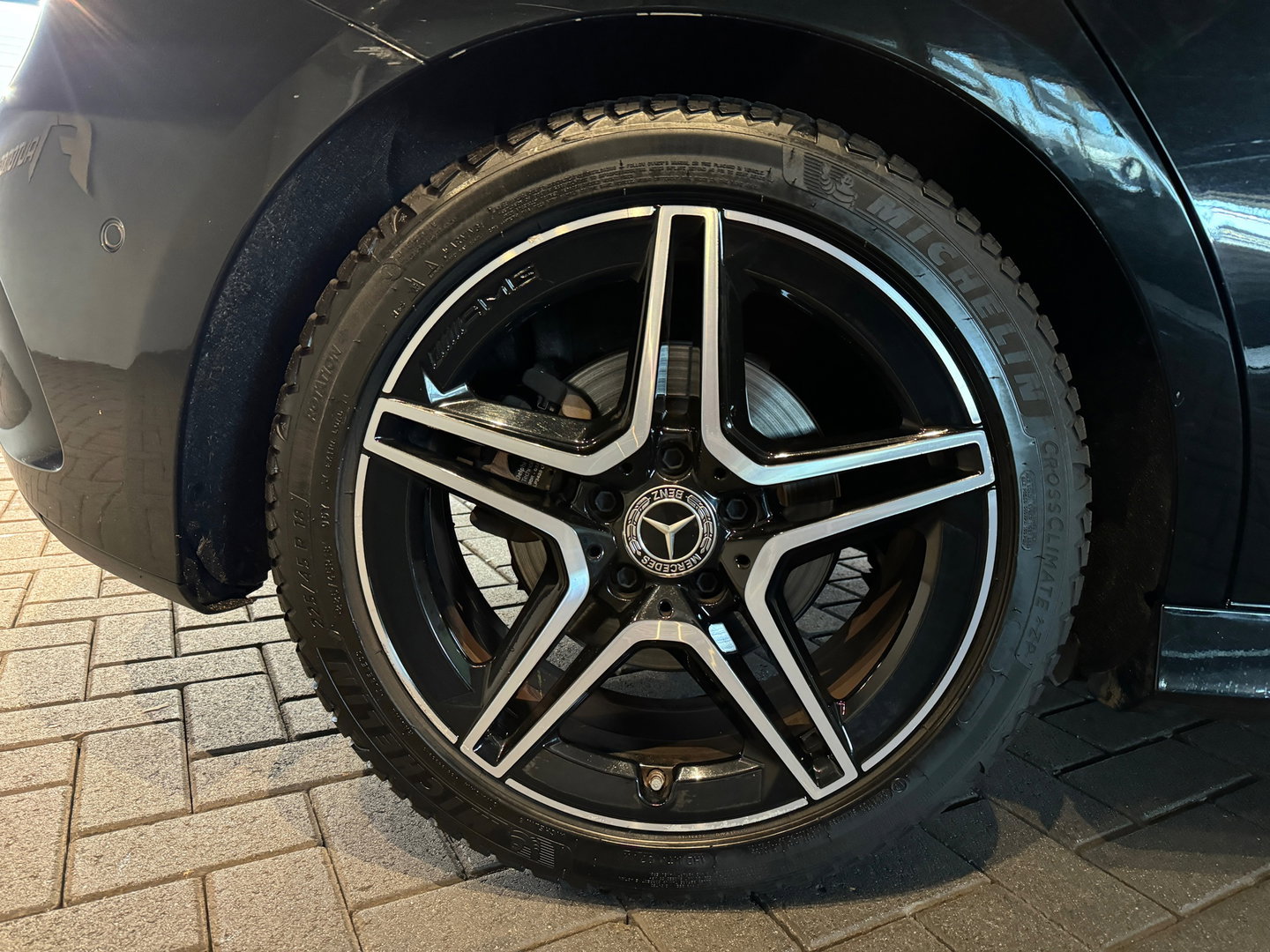 Mercedes-Benz A-Klasse 220 Premium Plus Pano|Night|Sfeer|Camera