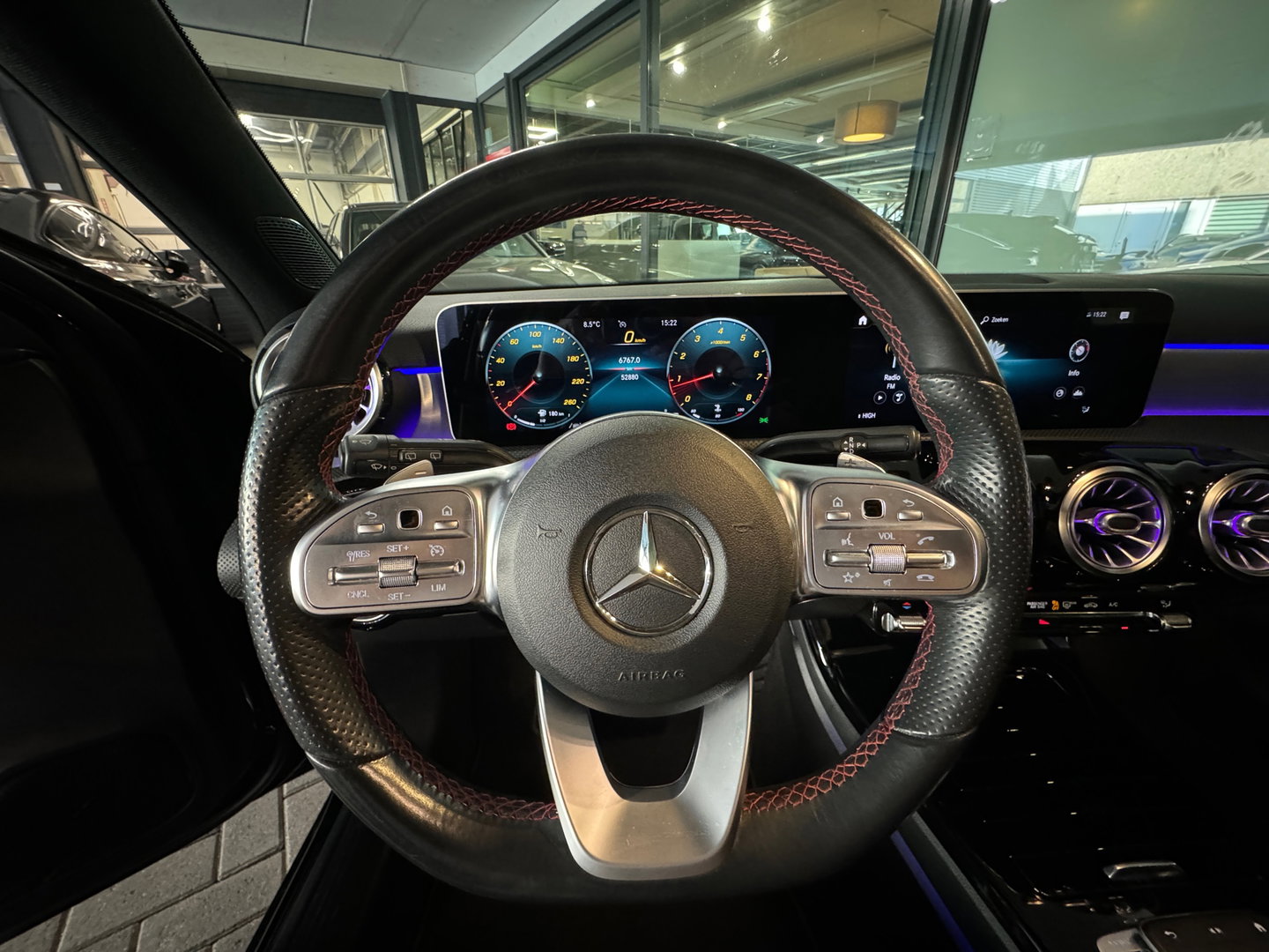 Mercedes-Benz A-Klasse 220 Premium Plus Pano|Night|Sfeer|Camera